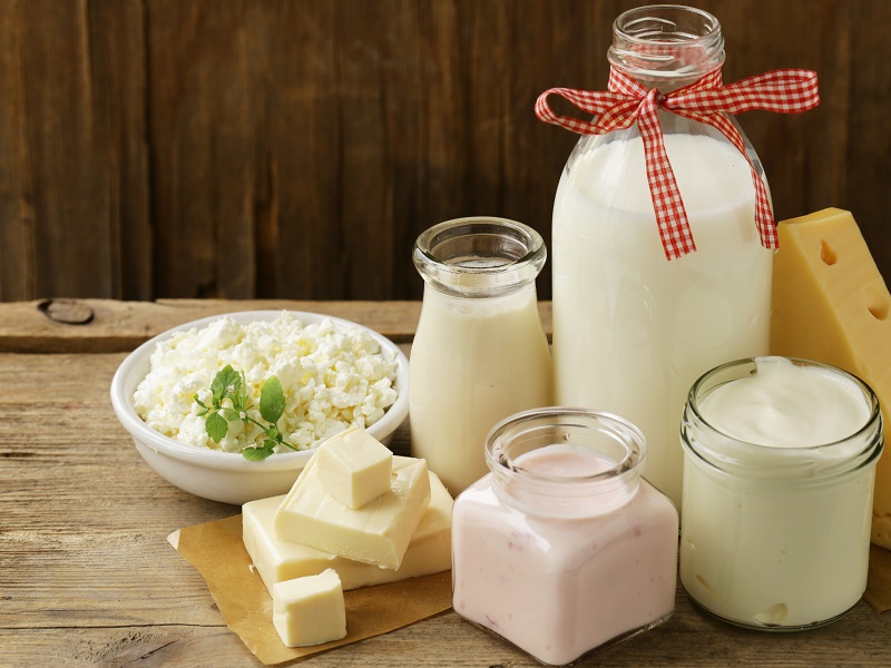 О контроле за качеством и безопасностью молочной продукции в 2023 году.